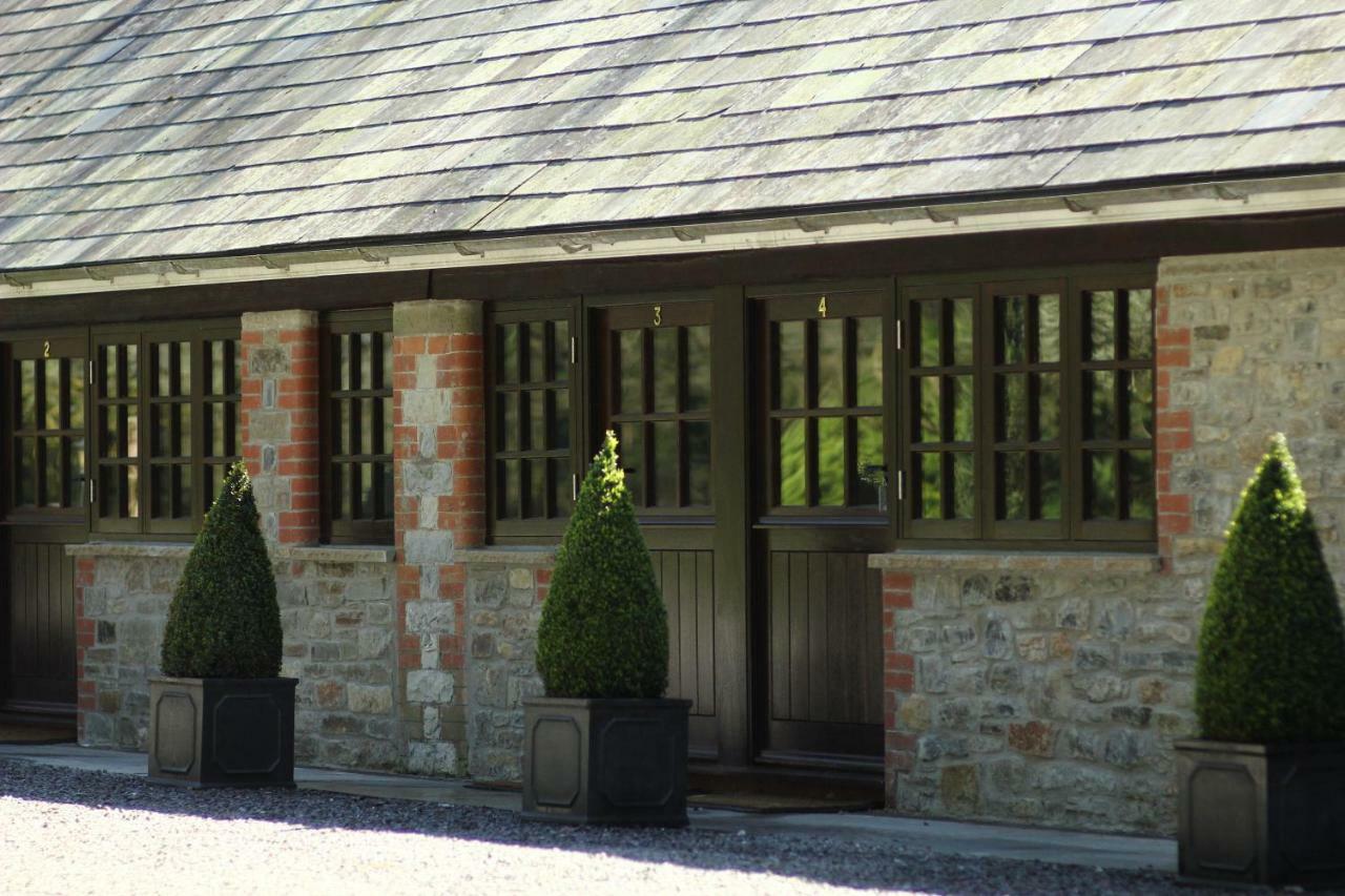Gasthaus Pencoed House Estate Cardiff Exterior foto